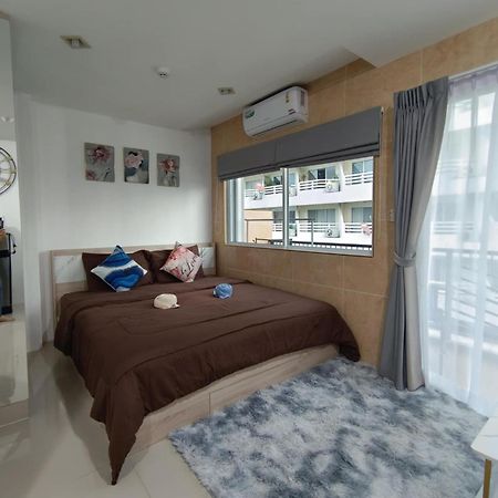 Trio Gems Condo, Pattaya Thailand Джомтьен Экстерьер фото