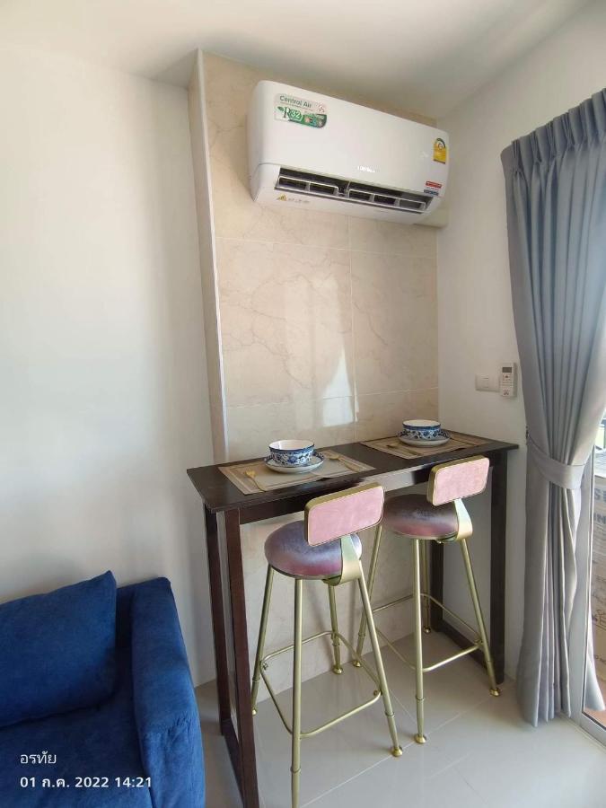 Trio Gems Condo, Pattaya Thailand Джомтьен Экстерьер фото