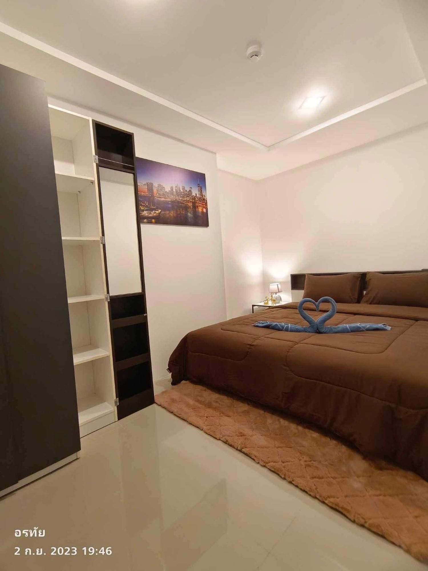 Trio Gems Condo, Pattaya Thailand Джомтьен Экстерьер фото
